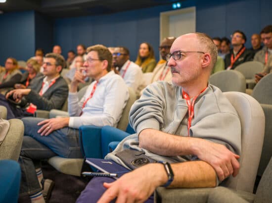 Captation photo et aftermovie conférence Redis Paris 2025 — Mazette Studio agence vidéo événementiel