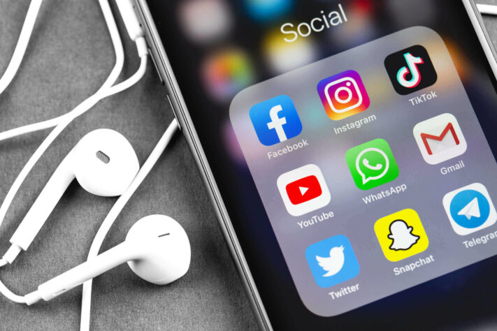 Agence social media à Paris : des vidéos pour tous vos réseaux sociaux